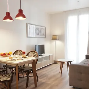 Apartament Mh S. Familia