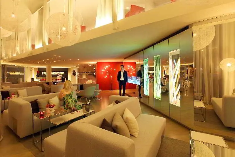 ****  Cram Hotel Barcelona Hiszpania